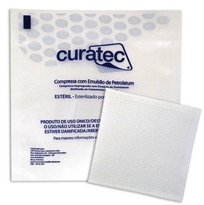 CURATEC COMPRESSA COM EMULSÃO DE PETROLATUM 7,6 X7,6