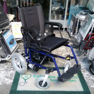 CADEIRA DE RODAS MOTORIZADA FREEDOM COMPACT 13 AZUL